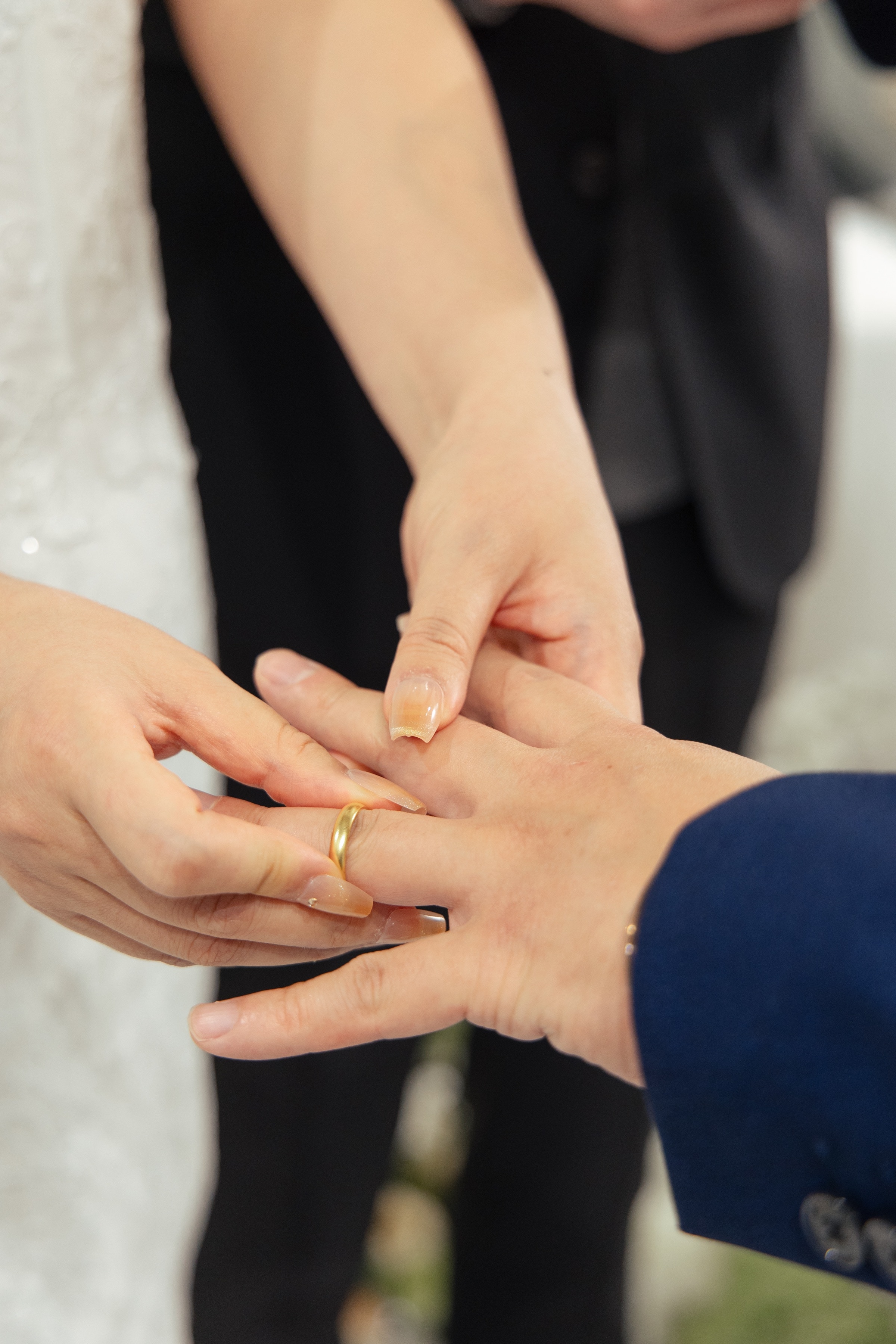 Orchid Photo — Toronto intimate wedding ceremony